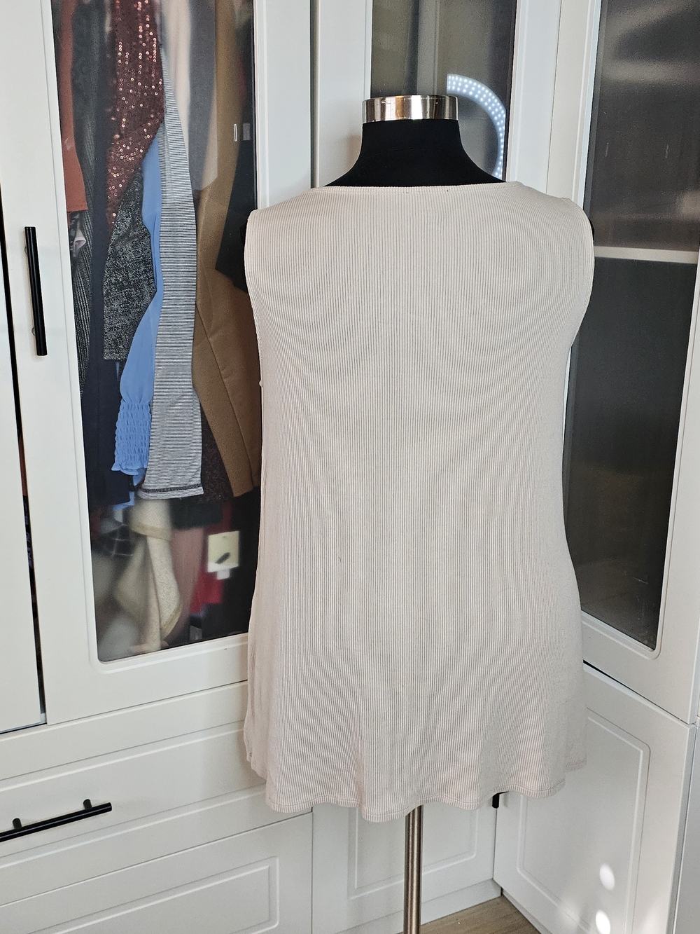 Eileen Fisher Cream Sleeveless Ribbed Swing Tank - Picture 4 of 6